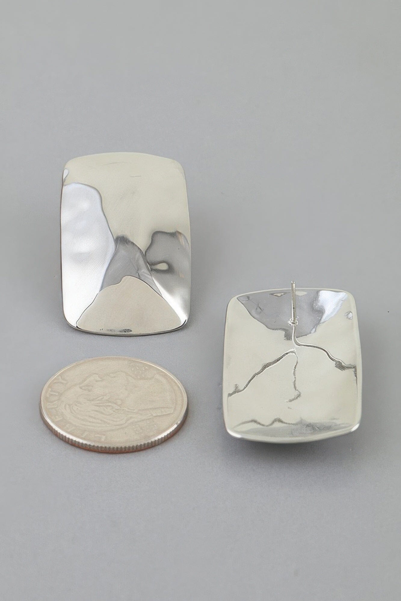 Hammered Cubic Frame Stud Earrings Apparel & Accessories > Jewelry > Earrings jehouze Silver