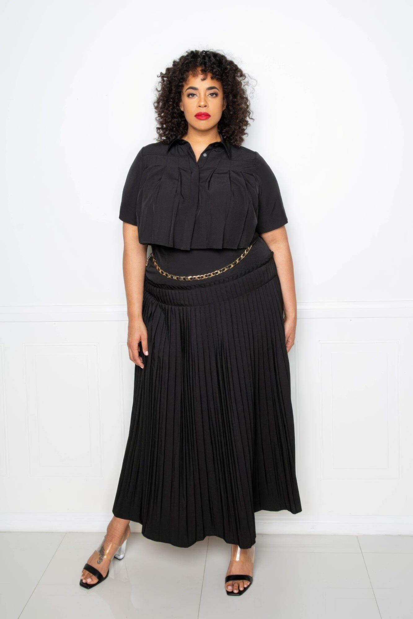 Plus Size Pleated Cropped Shirt And Maxi Skirt Set Outfit Sets jehouze Black 1XL