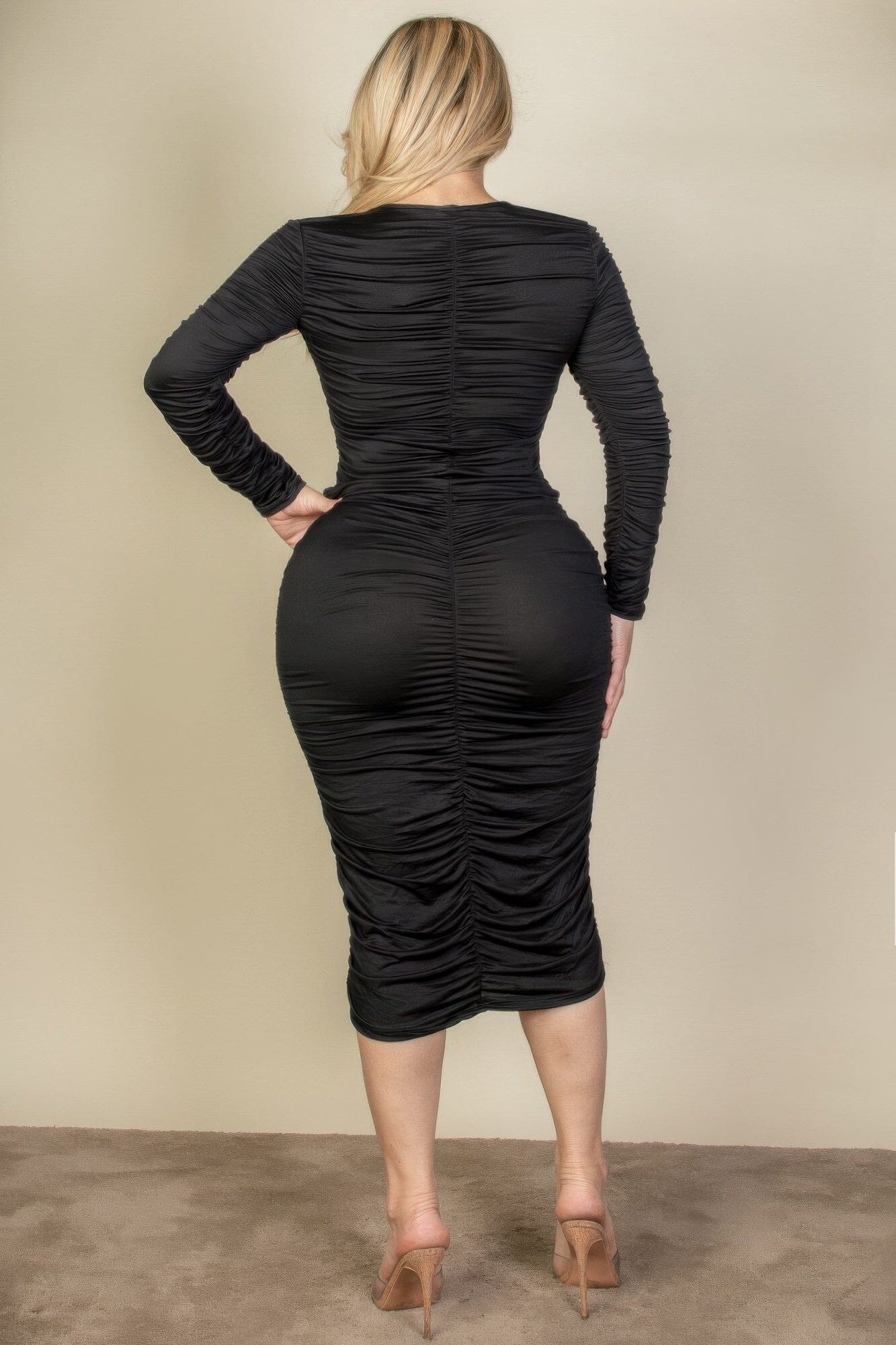 Plus Size Ruched Long Sleeve Midi Dress Dresses jehouze Black 1XL