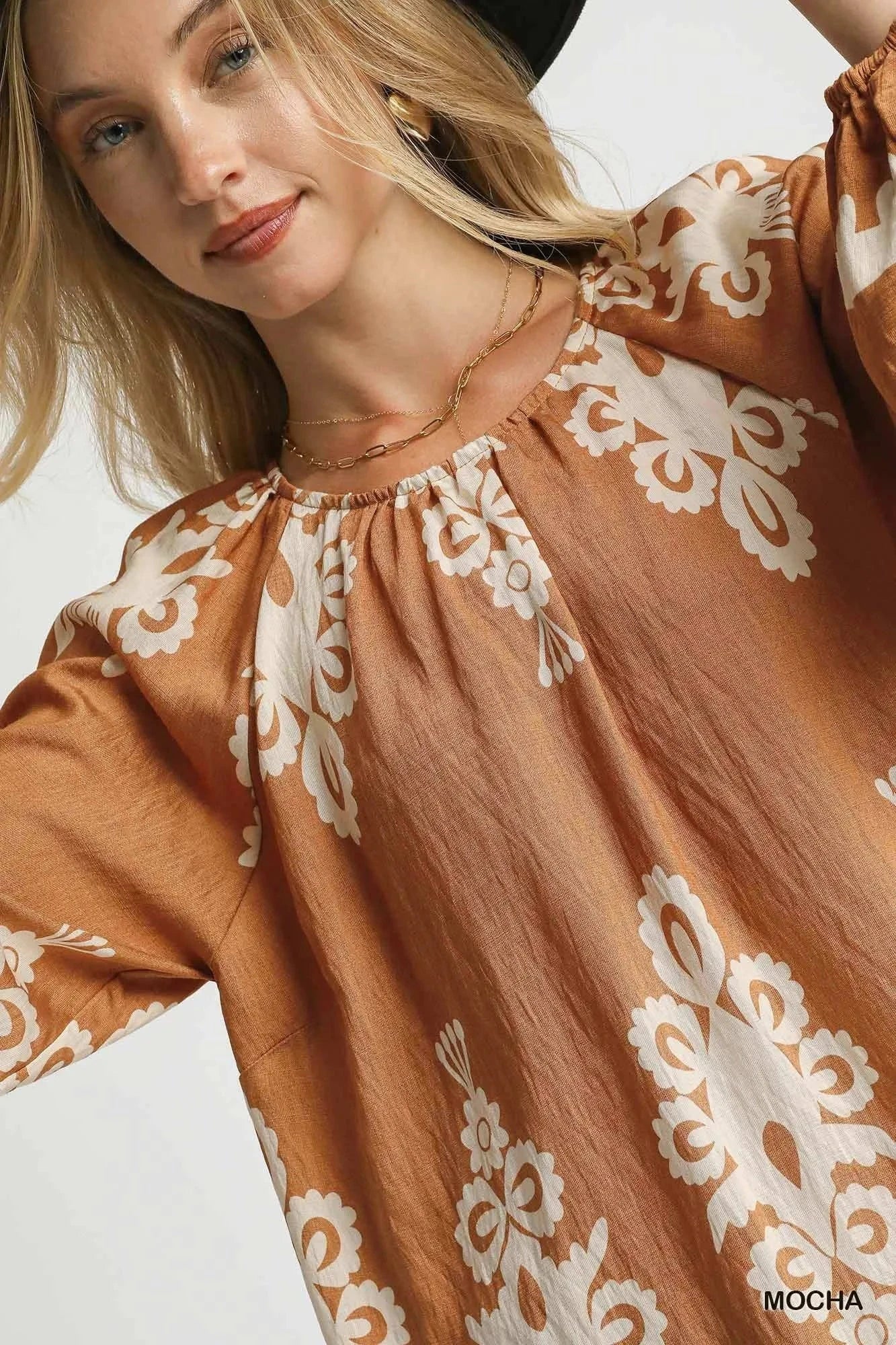 Umgee Full Size Two Tone Border Print Top with Balloon Sleeves Plus Size jehouze