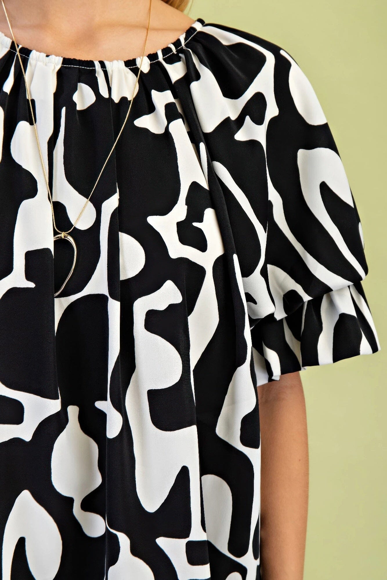 Women Geometric Print Loose Fit Mini Dress With Gathered Balloon Sleeves Dresses jehouze