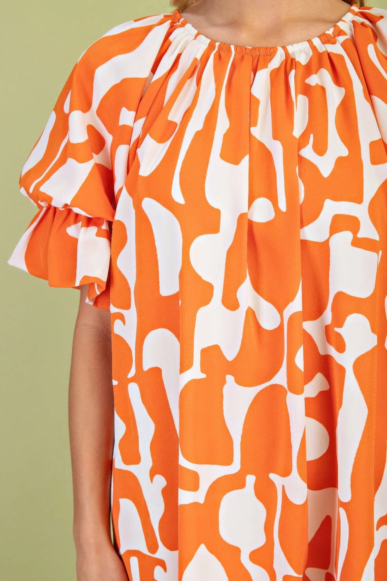 Women Geometric Print Loose Fit Mini Dress With Gathered Balloon Sleeves Dresses jehouze