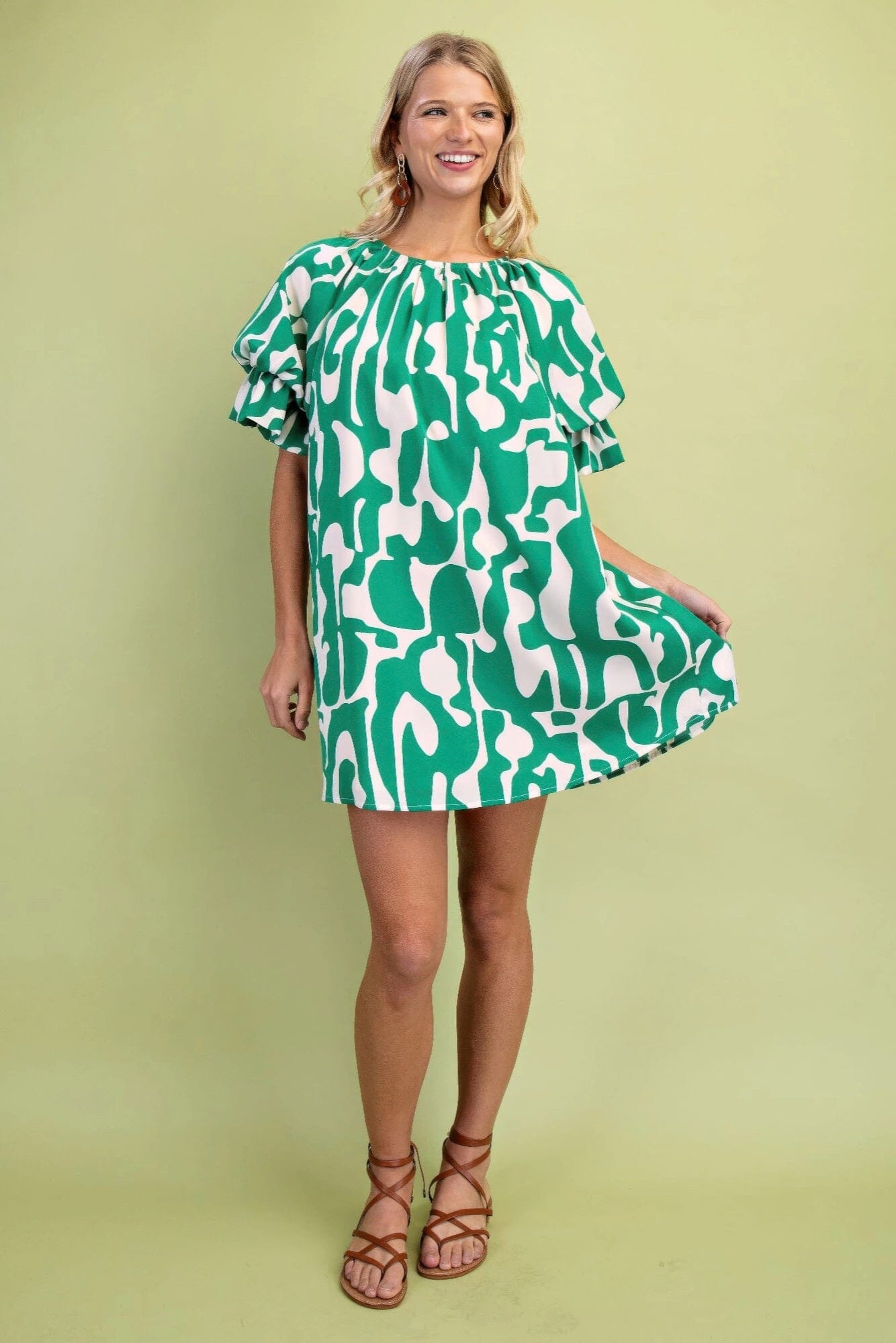 Women Geometric Print Loose Fit Mini Dress With Gathered Balloon Sleeves Dresses jehouze Green S