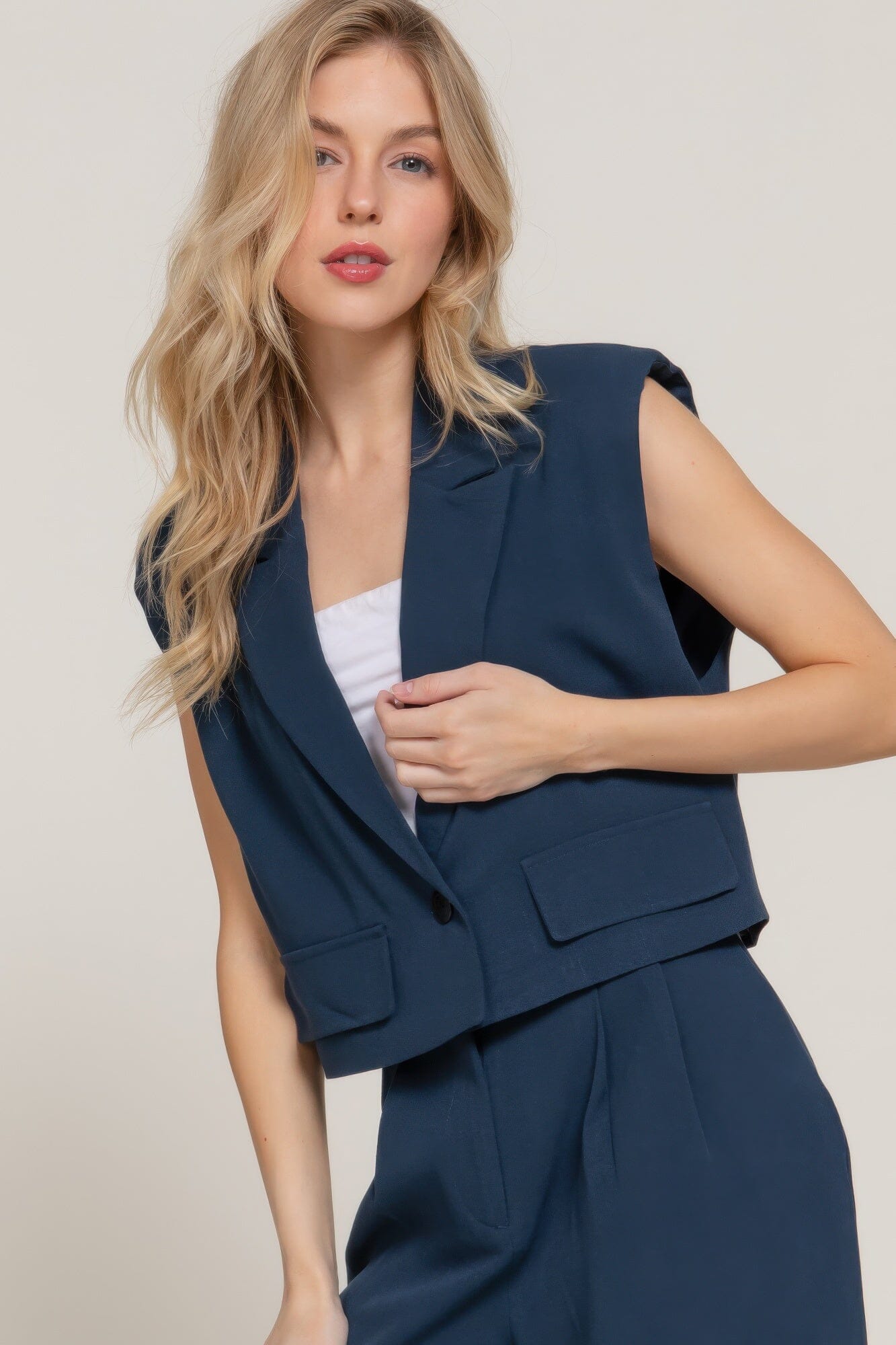 Women Lapel Collar with shoulder Pads Vest Outerwear jehouze