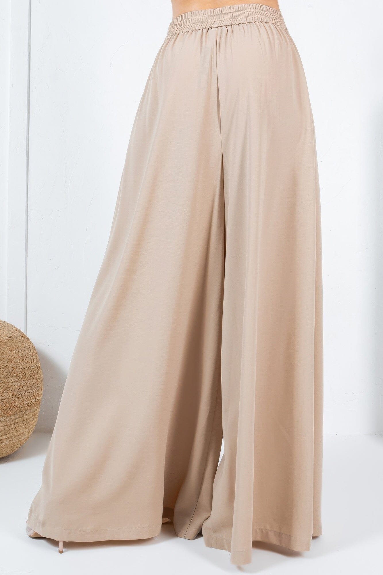 Women Large Hem Wide Leg Pleated Solid Pants Pants jehouze