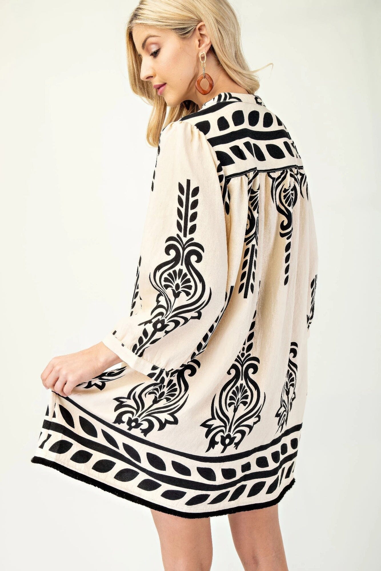 Women Printed 3/4 Sleeve Dress With Tassel Tie And Fringe Detail On Hem Dresses jehouze