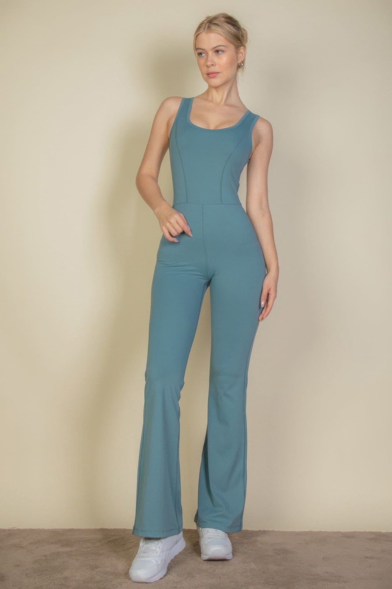 Women Solid Flare Leg Sports Jumpsuit Jumpsuits & Rompers jehouze