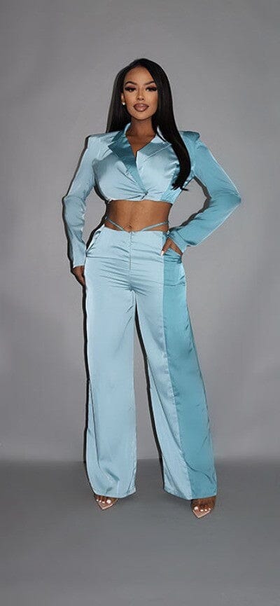 Blue Colorblock Crop Blazer and low rise wide leg pant set_ Outfit Sets jehouze