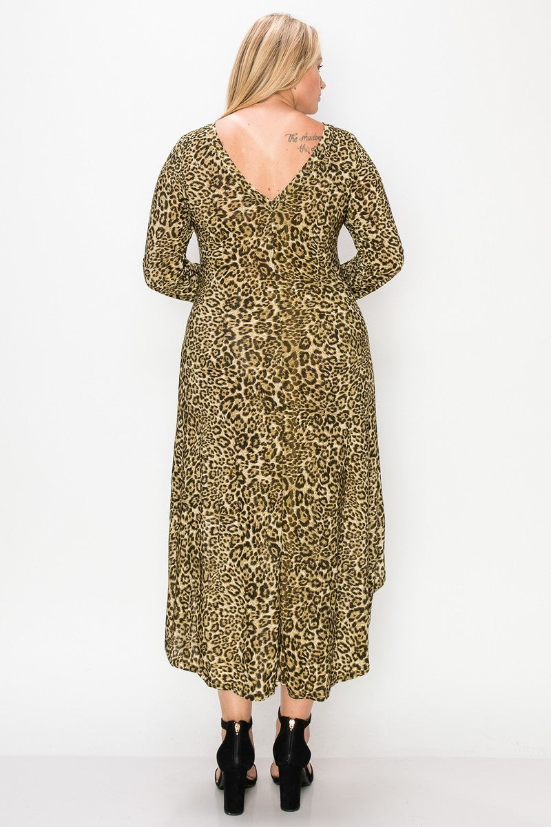 Cheetah Print Dress Featuring A Round Neck_ Dresses jehouze