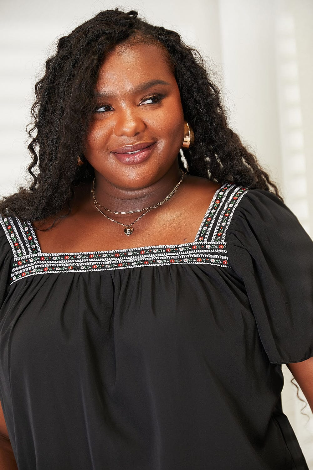 Double Take Black Contrast Square Neck Puff Sleeve Blouse Top Shirts & Tops jehouze