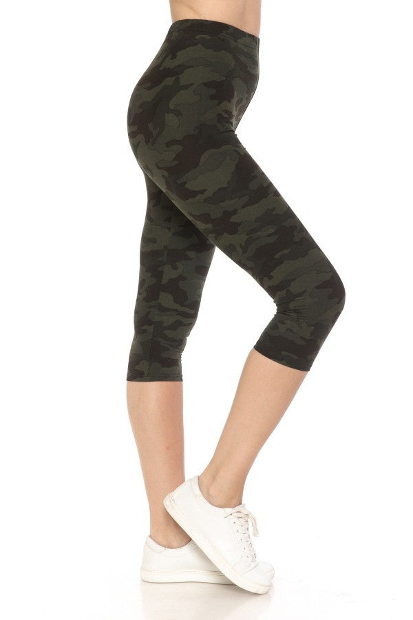 Multi-color Print, Cropped Capri Leggings In A Fitted Style With A Banded High Waist Women's Clothing jehouze
