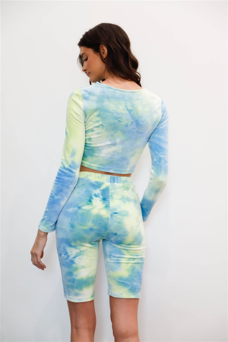 Multicolor Tie-dye Velvet Cropped Long Sleeve Top & Bike Shorts Set jehouze