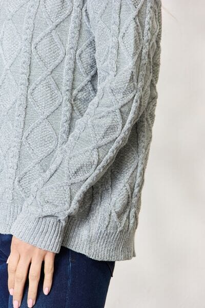 BiBi Dust Sage Cable Knit Round Neck Sweater Outerwear jehouze 