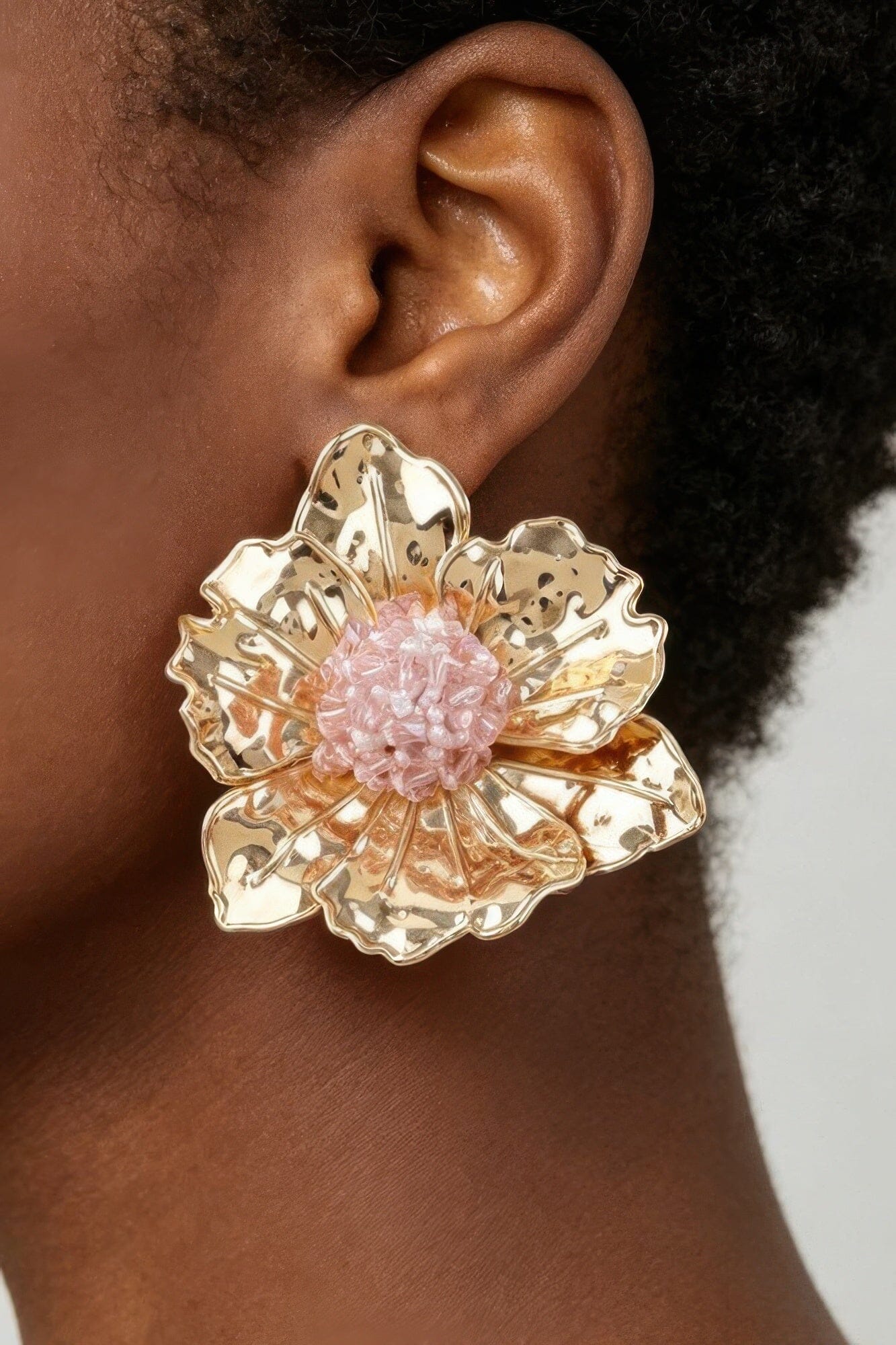 Hammered Crystal Beaded Flower Earrings Apparel & Accessories > Jewelry > Earrings jehouze Gold Pink 