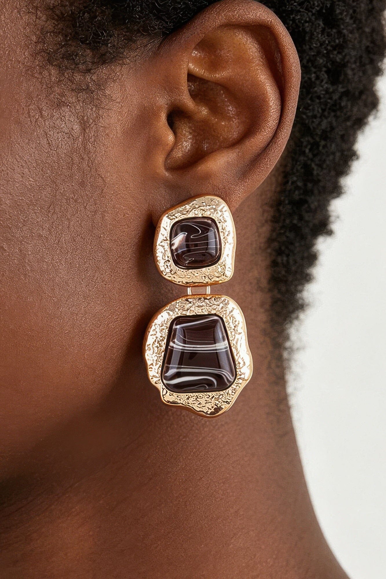 Hammered Marble Stone Drop Earrings Apparel & Accessories > Jewelry > Earrings jehouze Gold Brown 