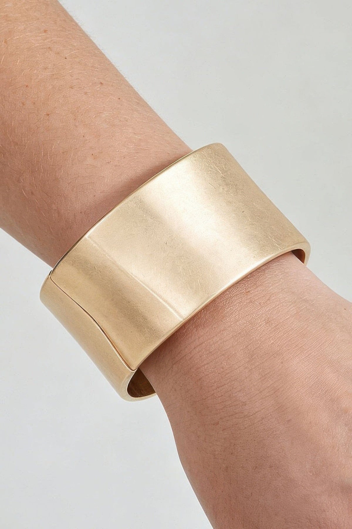 Hammered Matte Geometric Cuff Bracelet Bracelets jehouze 
