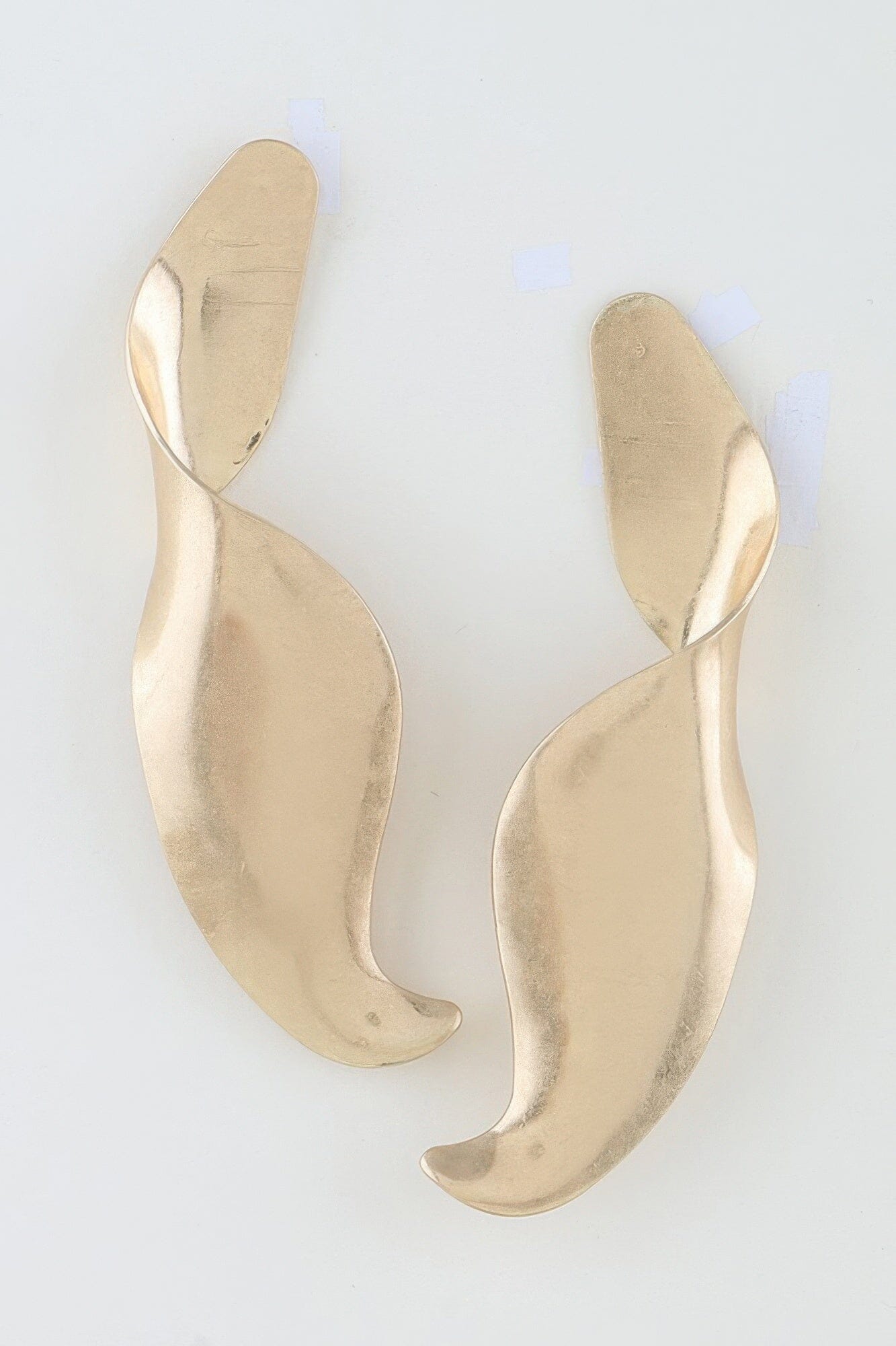 Hammered Matte Swirl Earrings Apparel & Accessories > Jewelry > Earrings jehouze 