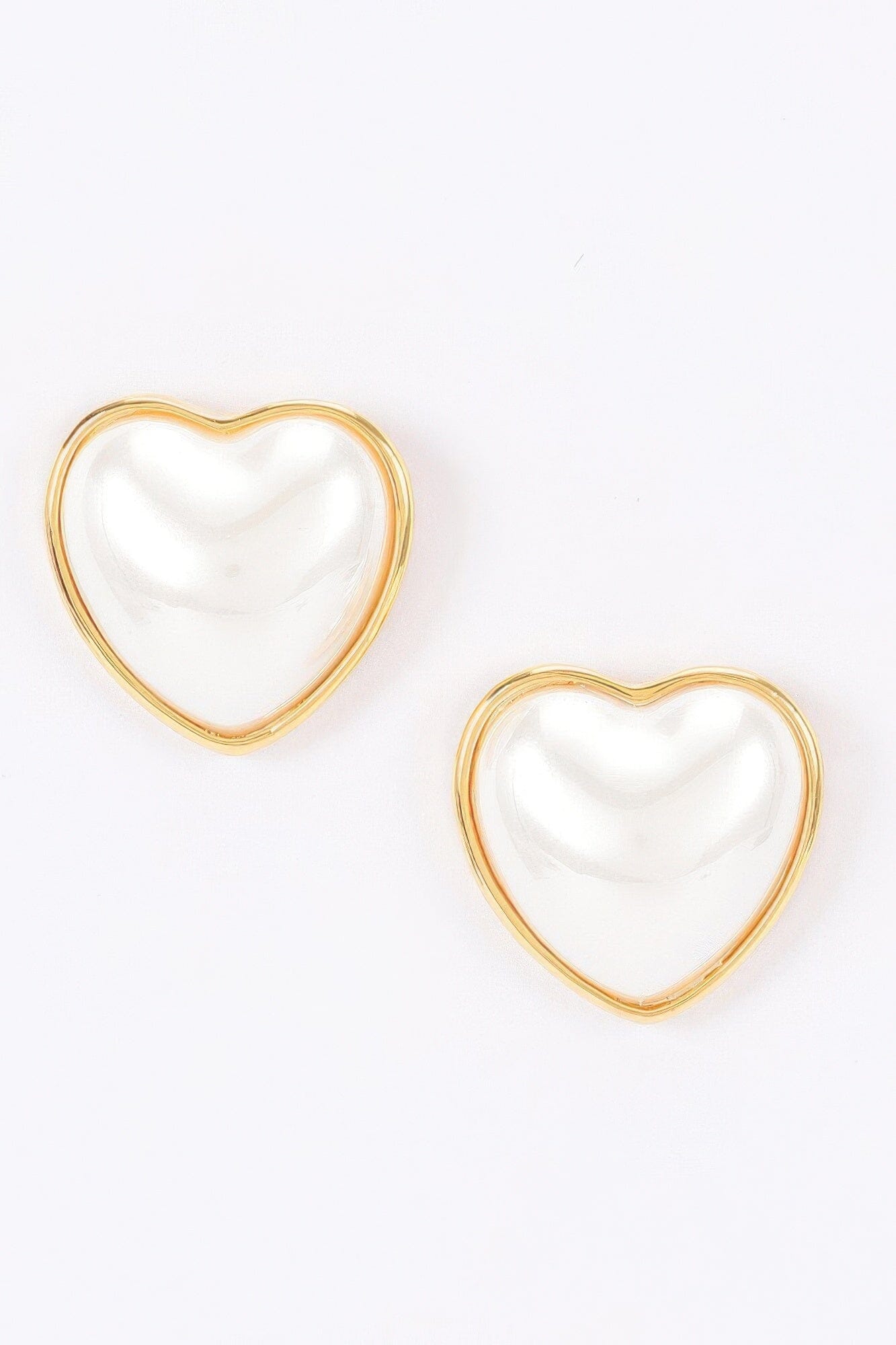 Heart-shaped Pearl Stud Earrings With Simple Metal Frame Apparel & Accessories > Jewelry > Earrings jehouze 