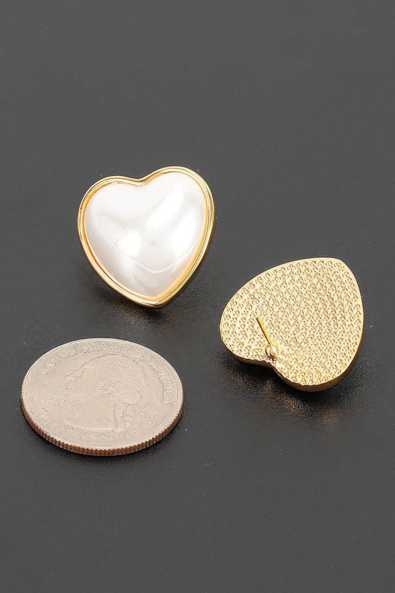 Heart-shaped Pearl Stud Earrings With Simple Metal Frame Apparel & Accessories > Jewelry > Earrings jehouze 