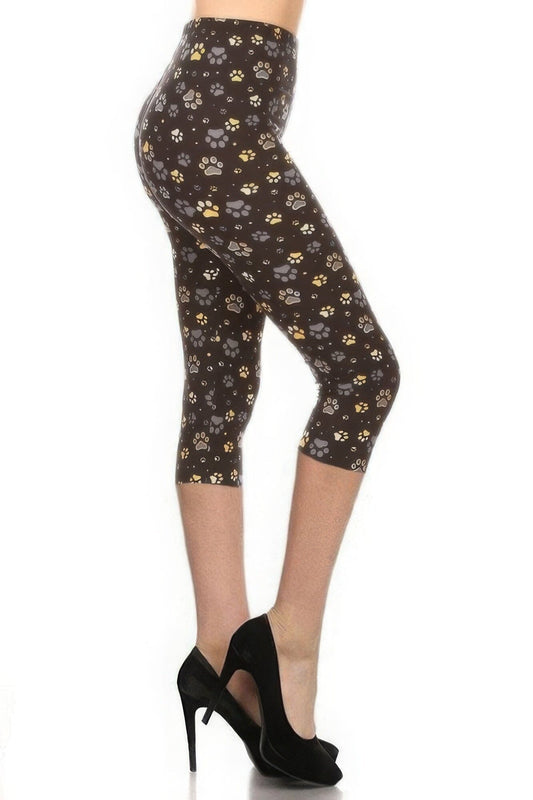 Paw Print, High Rise, Fitted Capri Leggings, With An Elastic Waistband Pants jehouze Multi 