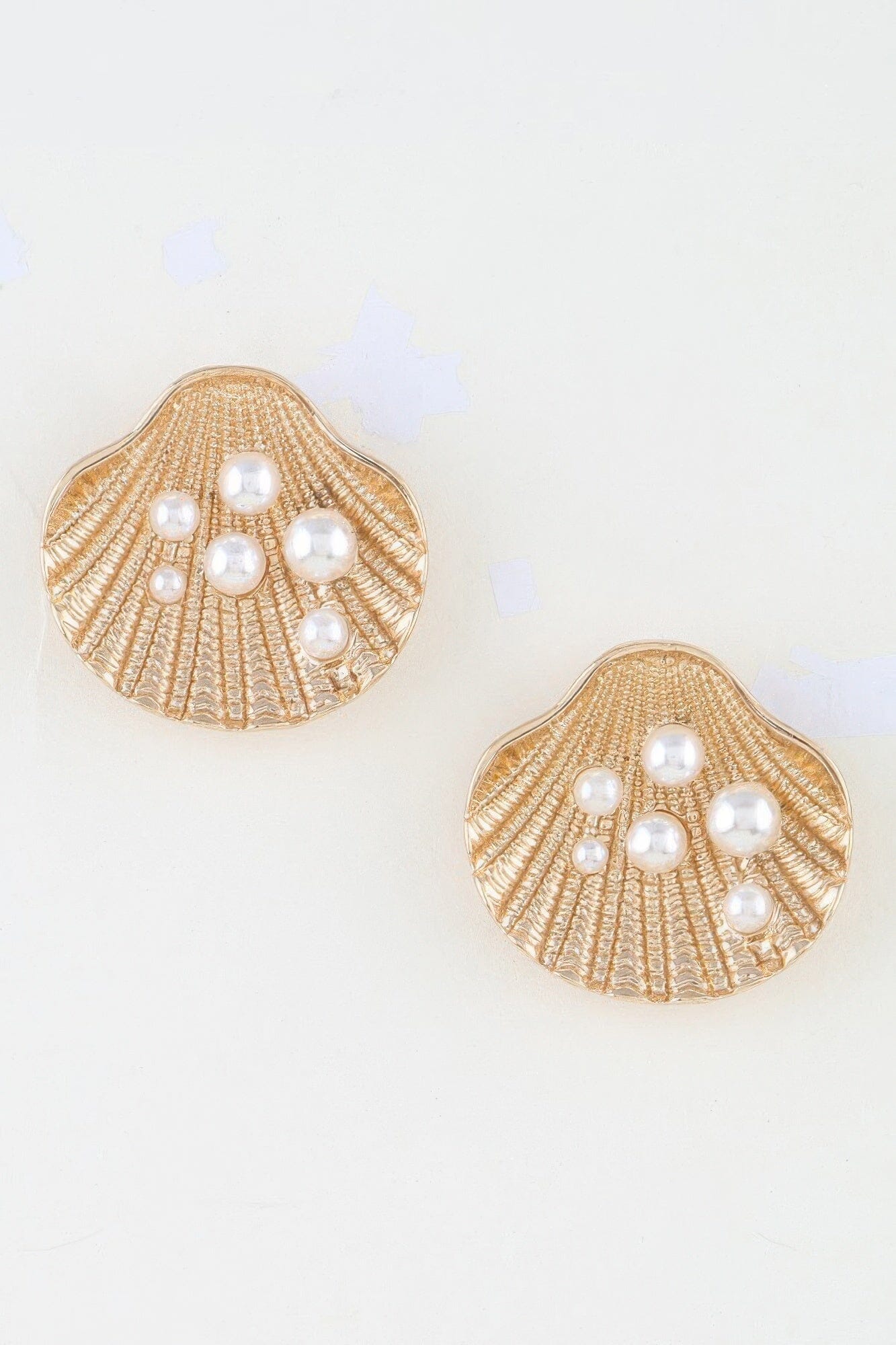 Pearl Studded Clamshell Earrings Apparel & Accessories > Jewelry > Earrings jehouze 