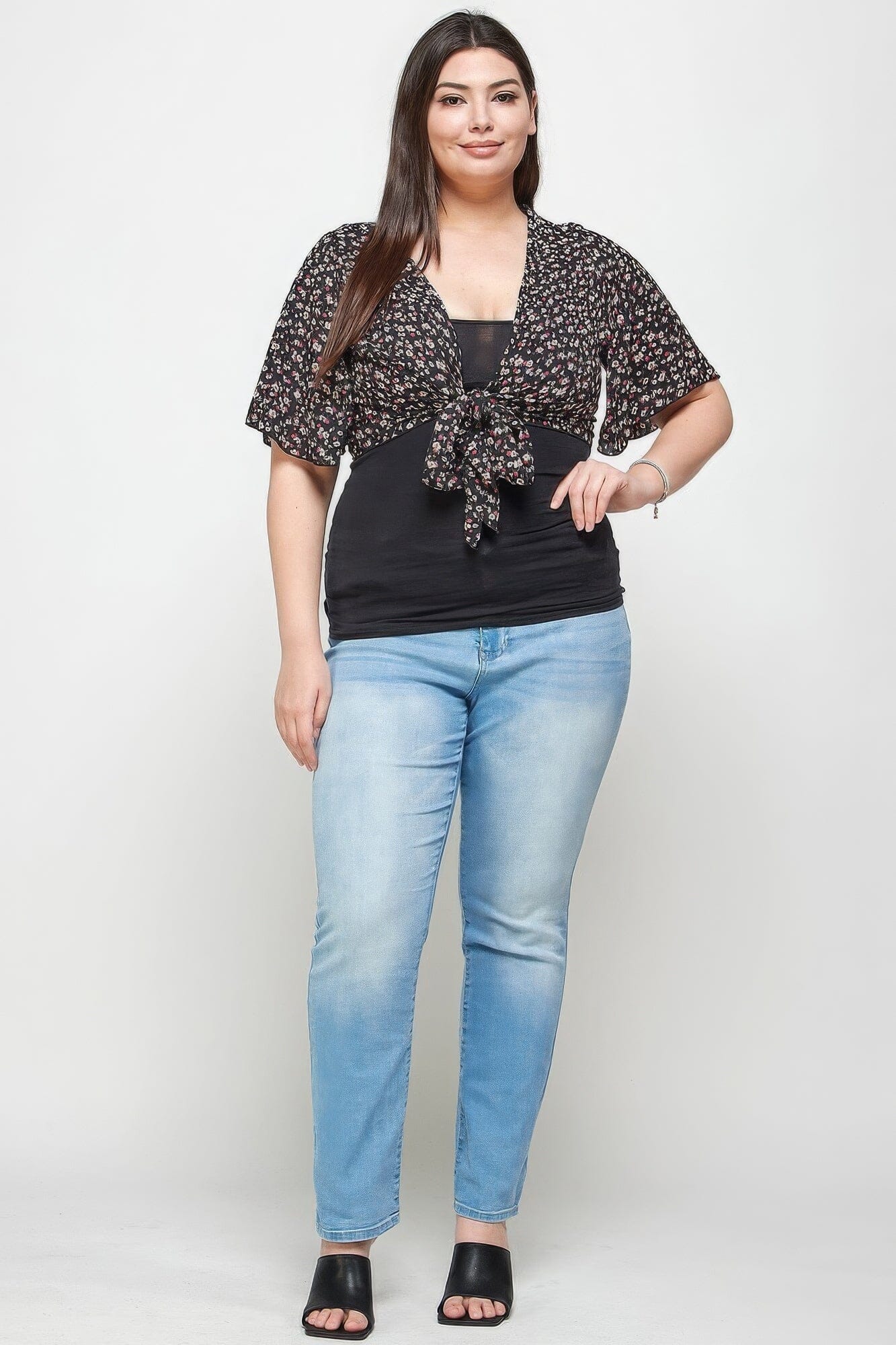 Plus Size Ditsy Floral Print Cropped Bolero Cardigan_ Outerwear jehouze 