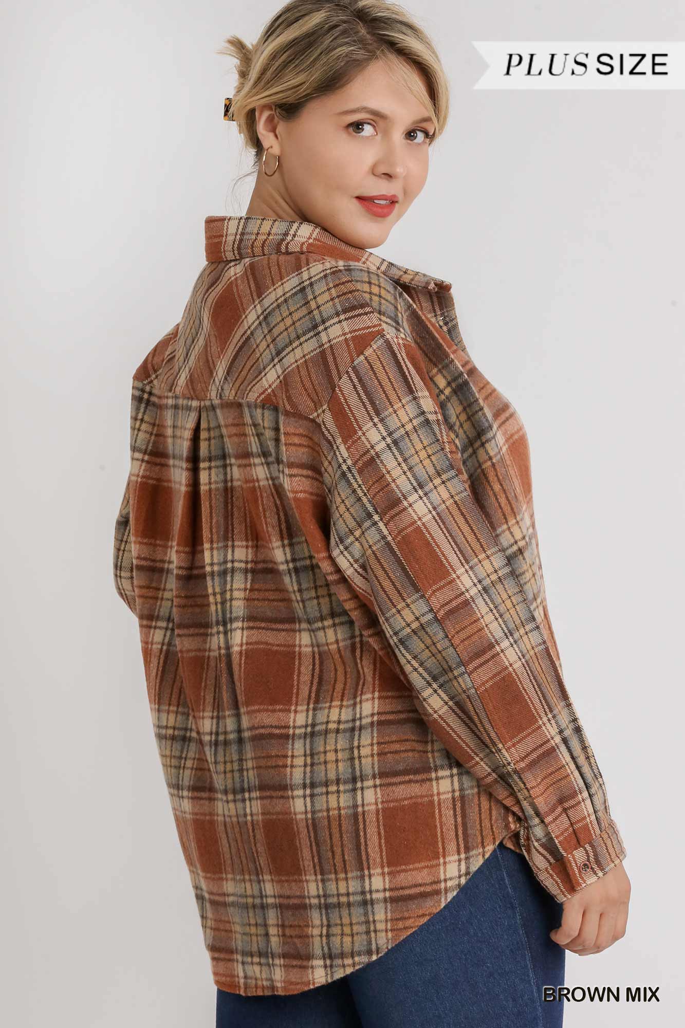 Plus Size Plaid Collar Button Down Overshirt With Front Pockets Outerwear jehouze 
