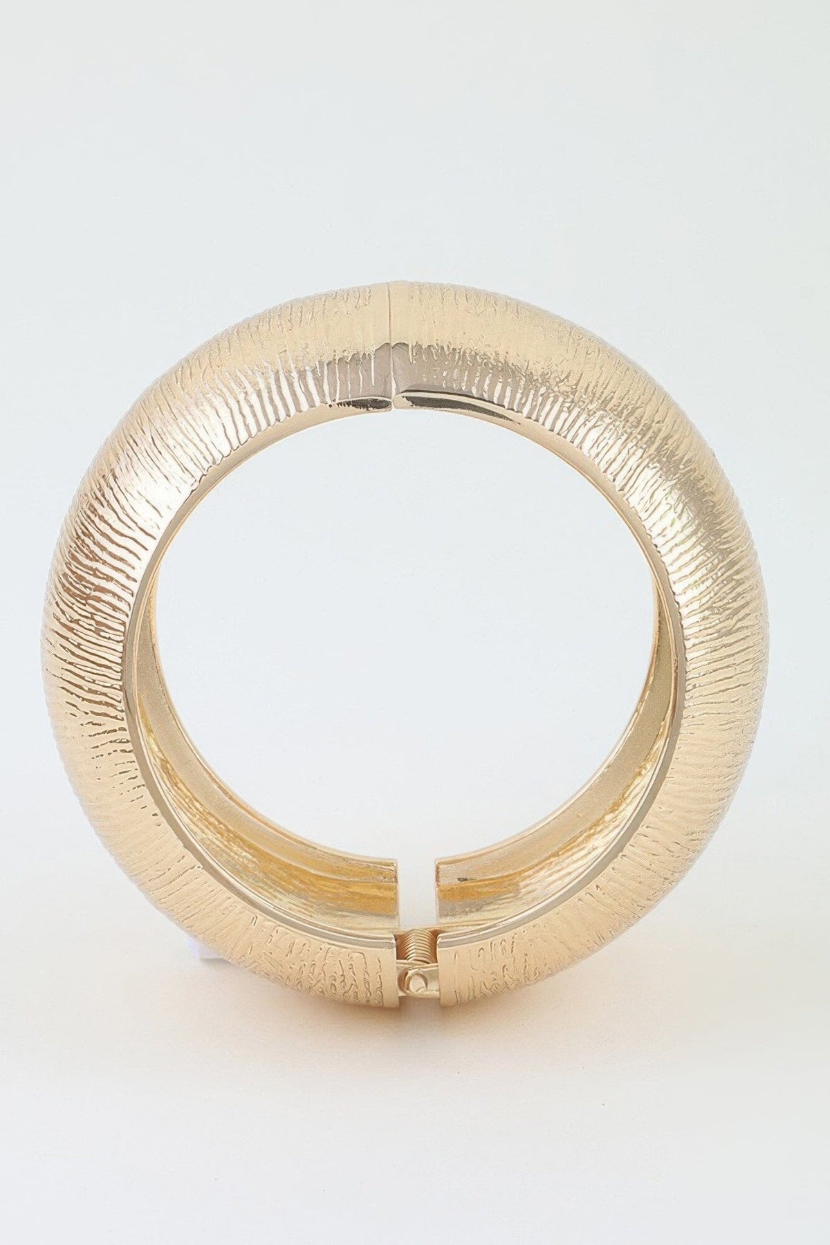 Polished Engraved Dome Cuff Bracelet Bracelets jehouze 
