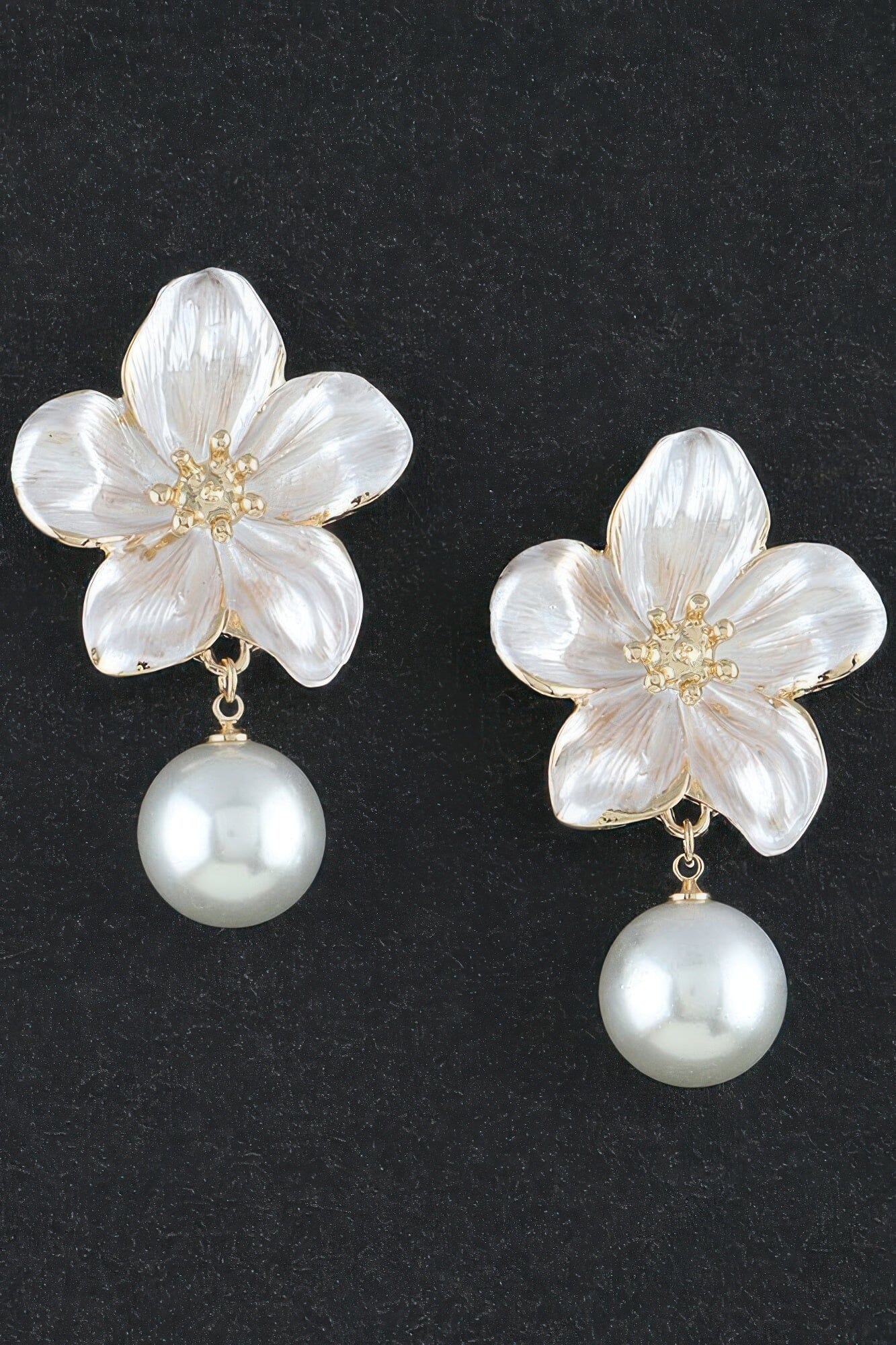 Polished Flower Pearl Drop Earrings Apparel & Accessories > Jewelry > Earrings jehouze 