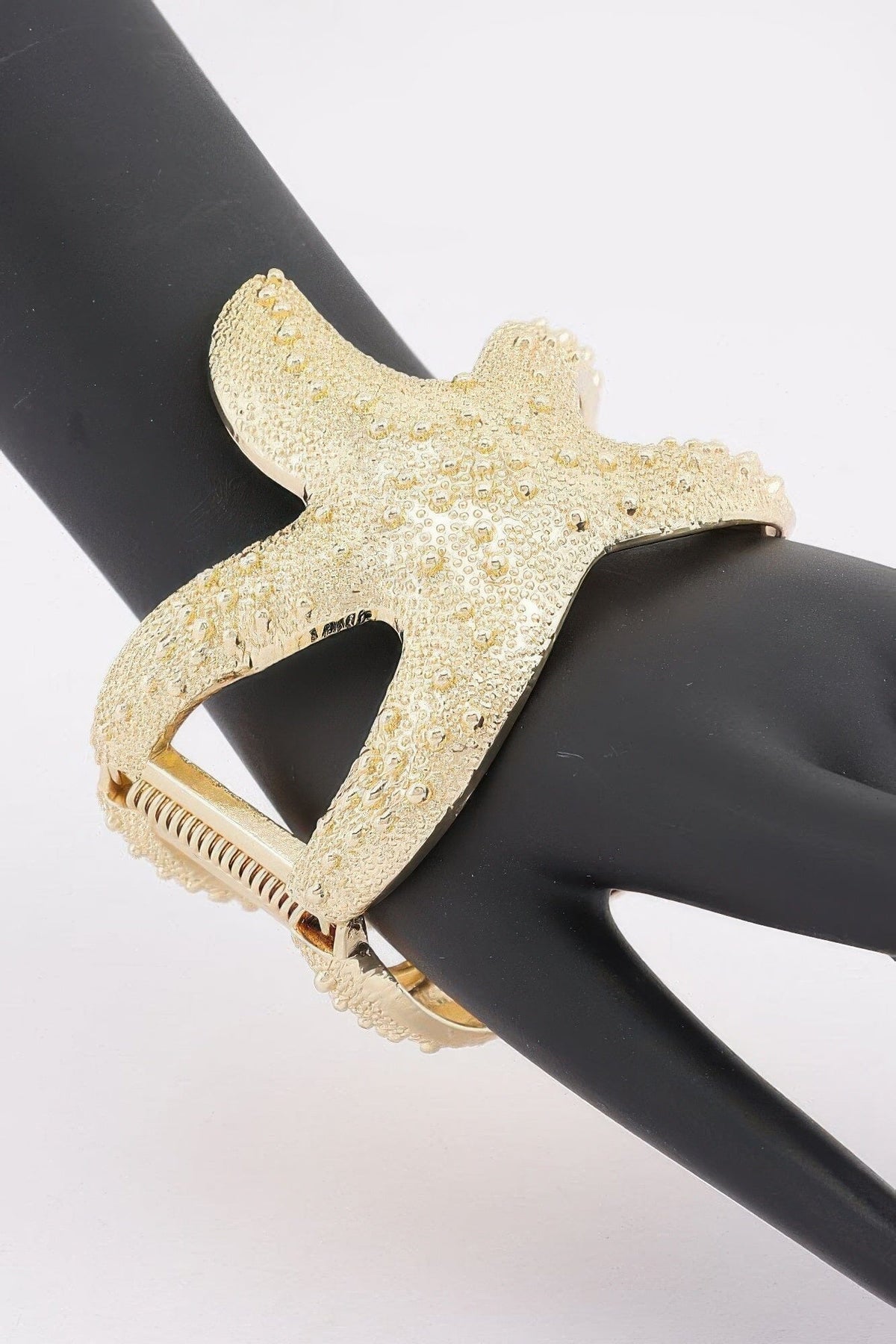 Starfish Hinged Cuff Bracelet Bracelets jehouze 