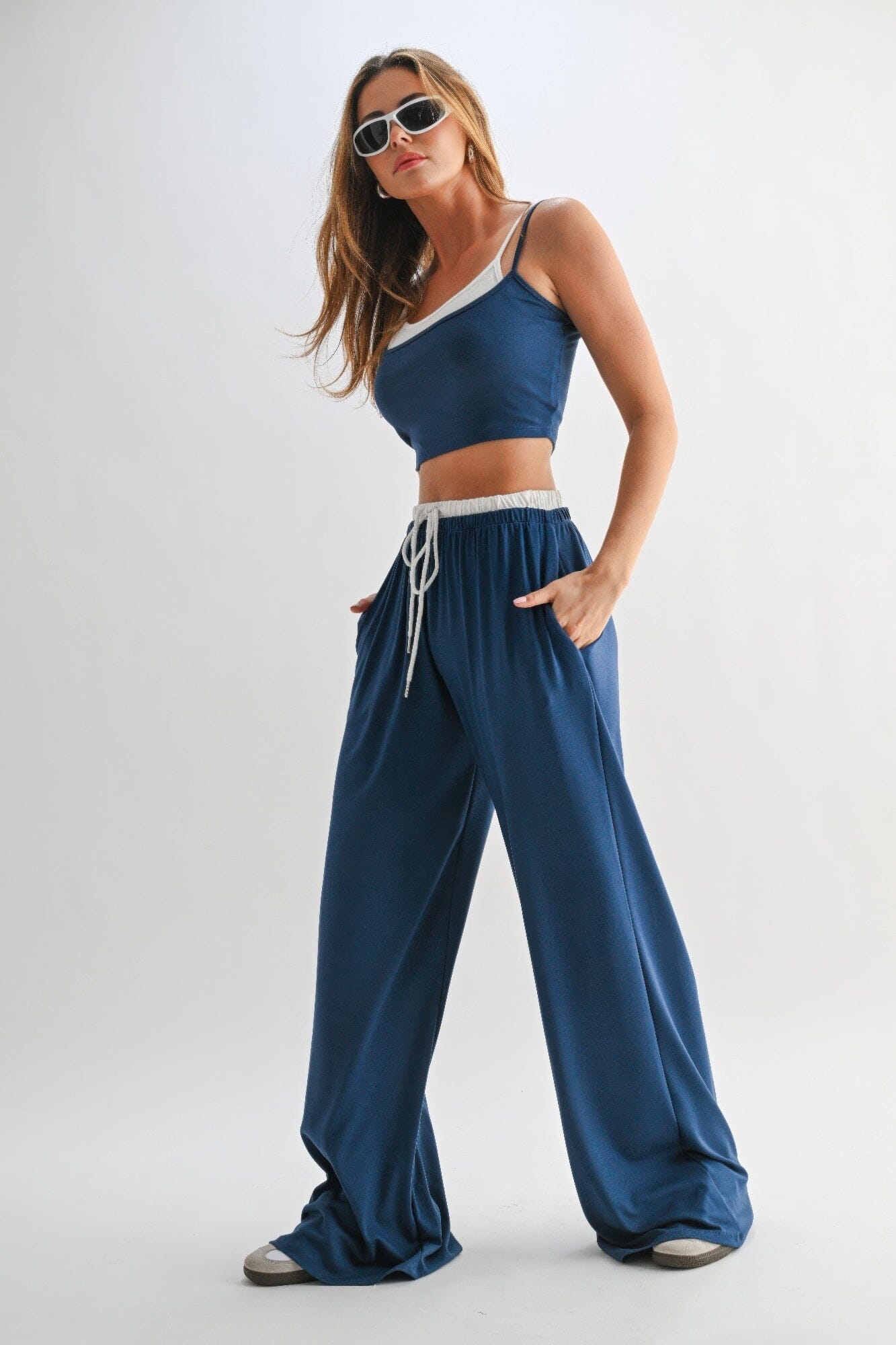 Women Drawstring Pants & Crop Top Loungewear Set Loungewear jehouze 