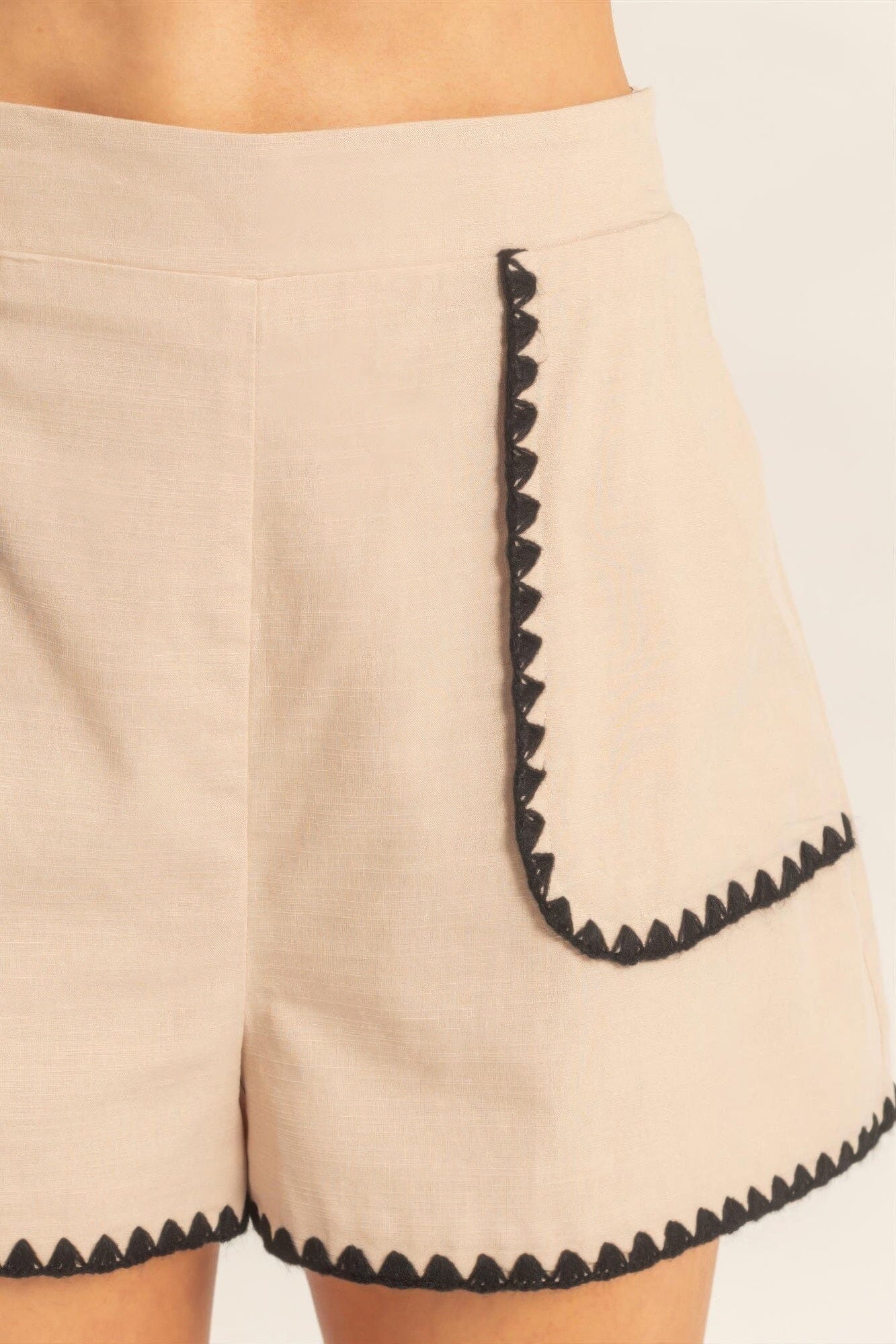 Women Scallop Trim High-waisted Shorts Shorts jehouze 