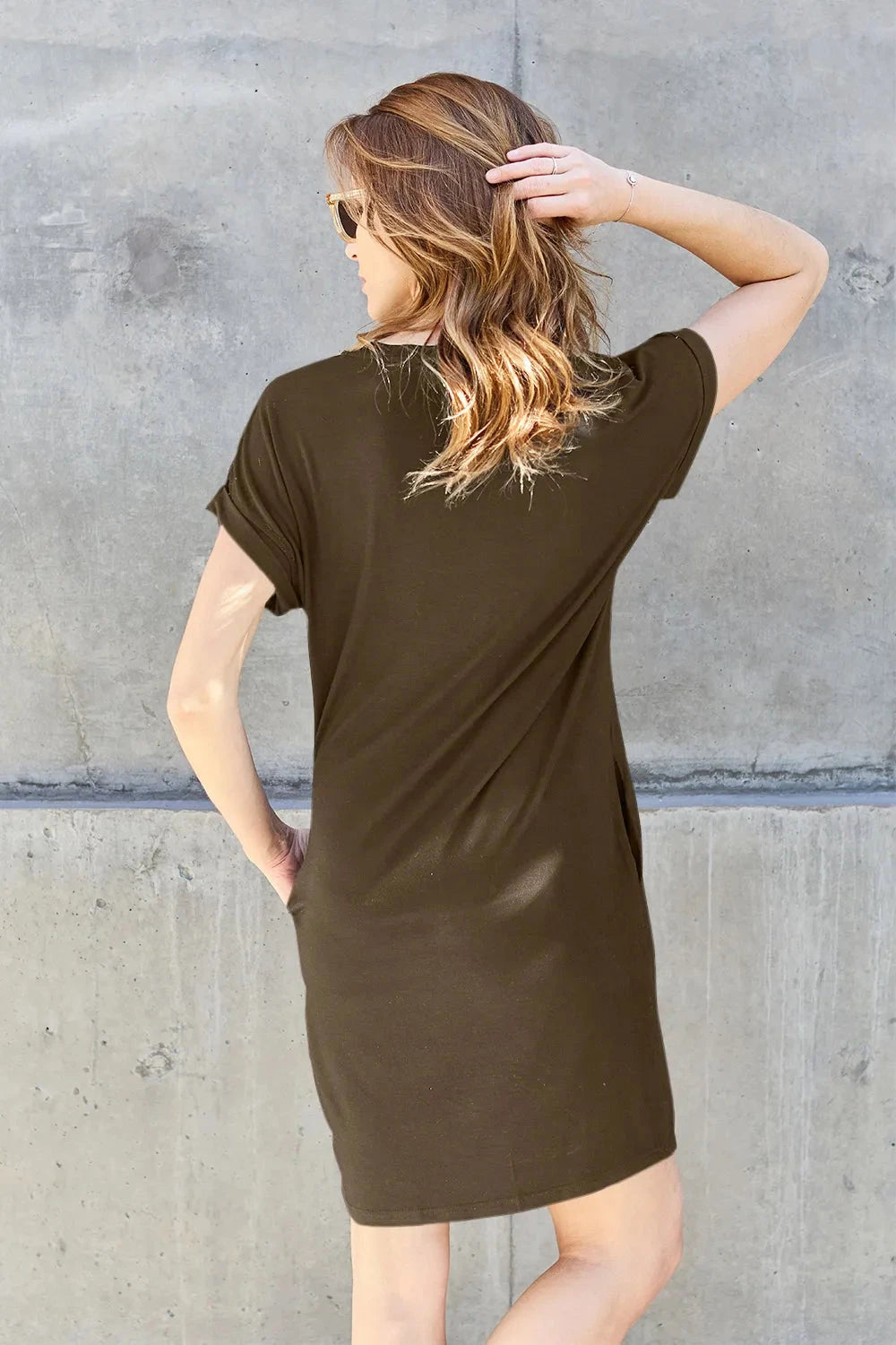 Women Solid Round Neck Short Sleeve Casual Loose Mini T-Shirt Dress with Side Pockets Dresses jehouze 