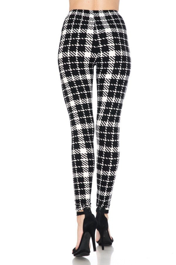 Multi Printed, High Waisted, Leggings With An Elasticized Waist Band. Bottoms jehouze 