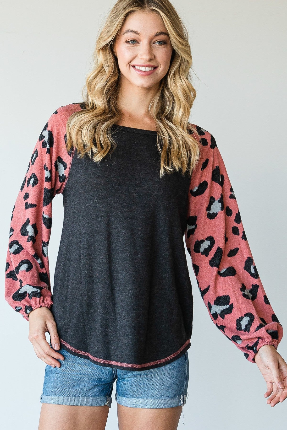 Round Neckline And Animal Print Color Block Top Shirts & Tops jehouze 
