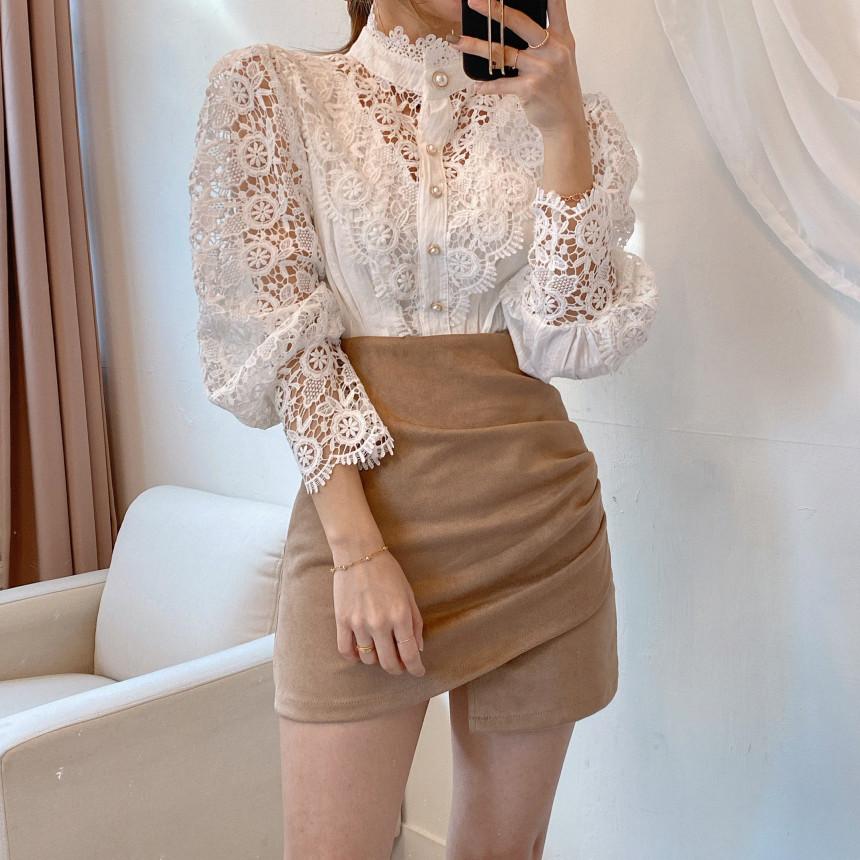 Women Petal Sleeve Flower Lace Patchwork Mock Neck Front Button Tops_ jehouze 